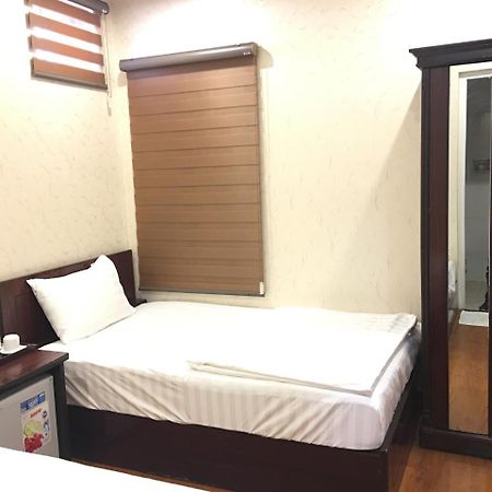 Apec 2 Hotel Hanoi Bagian luar foto