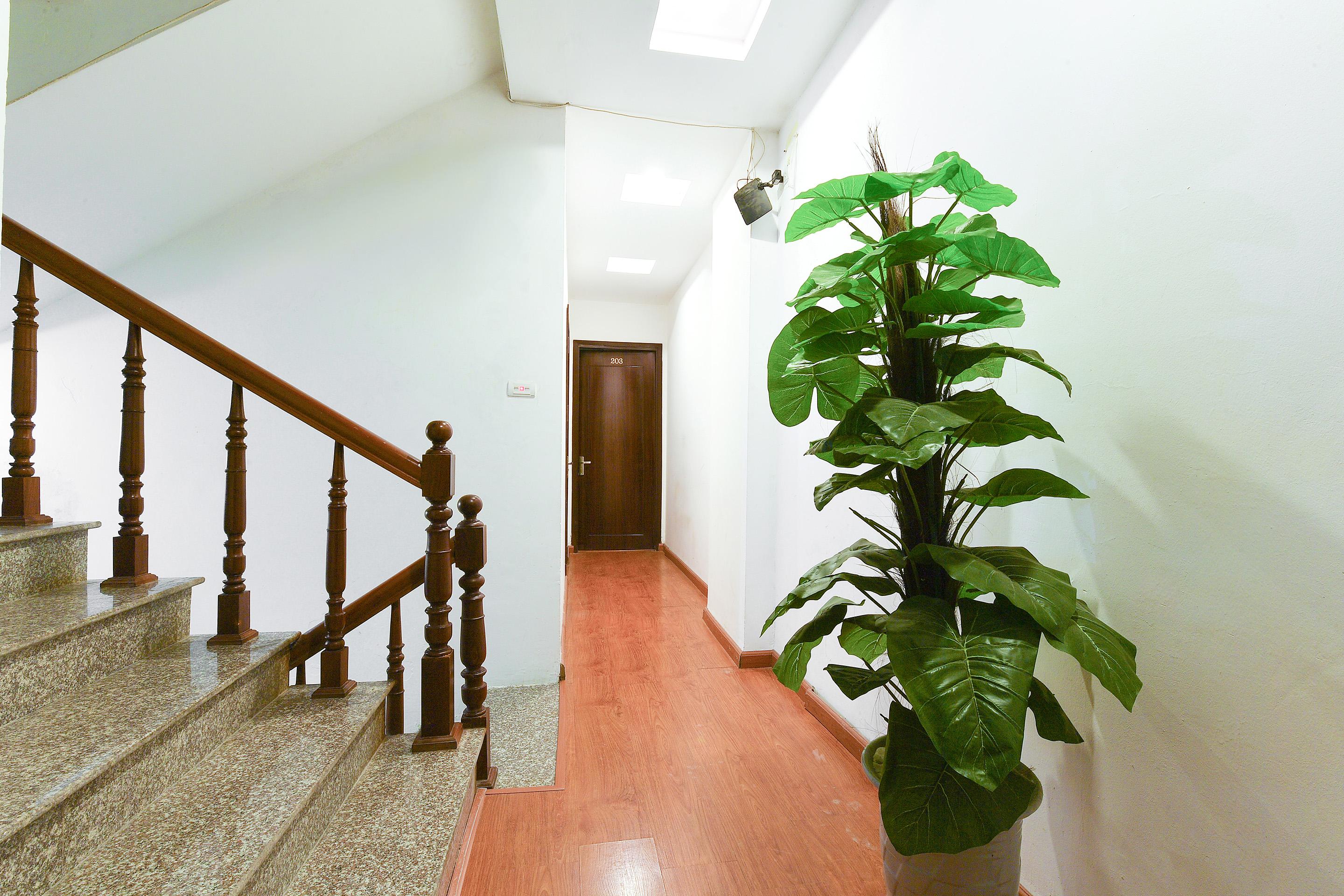Apec 2 Hotel Hanoi Bagian luar foto